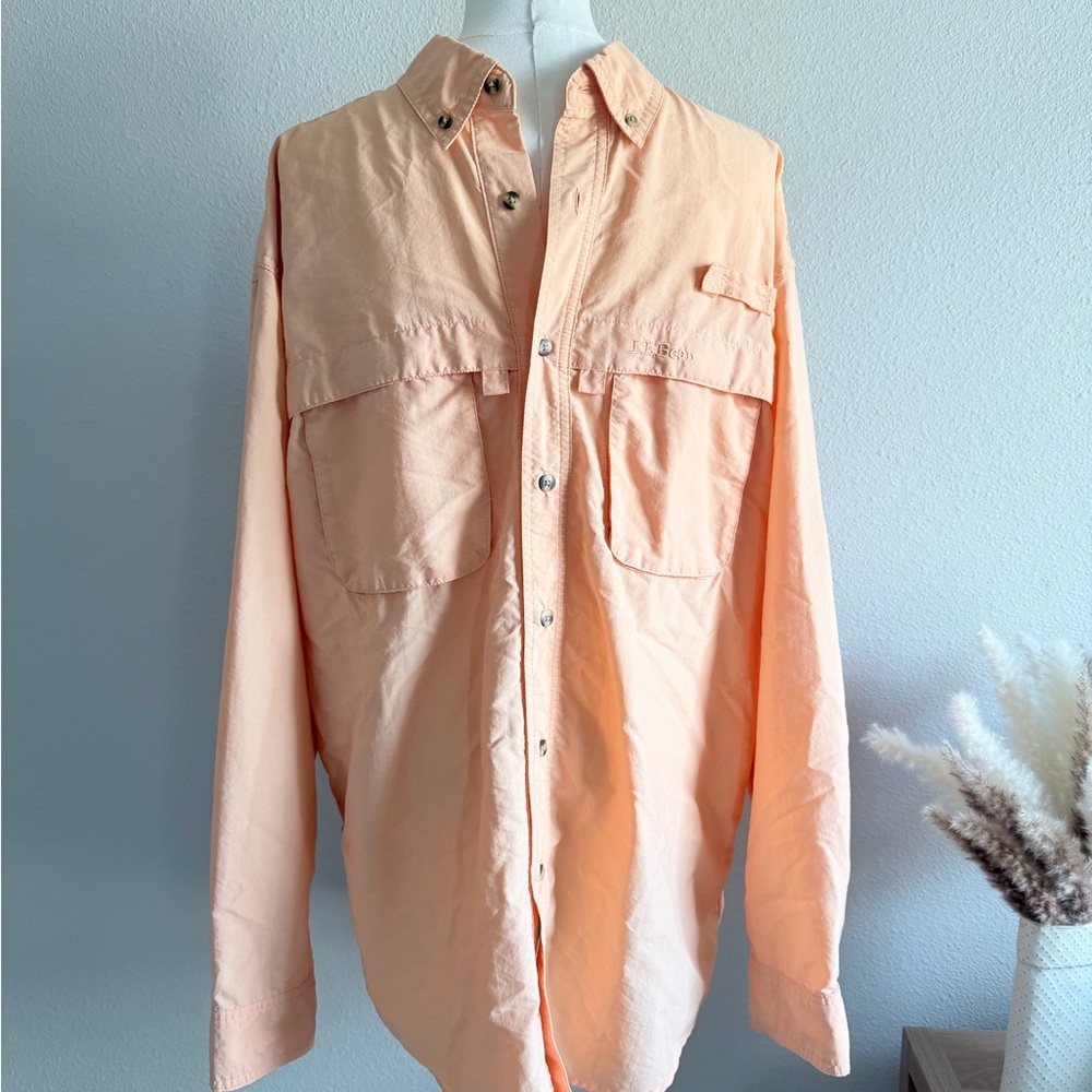 L.L. Bean Mens Fishing Shirt Jacket Size M Peach Salmon Snap Button Outdoor